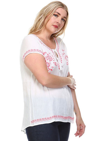 Women's Plus Size Floral Embroidered Keyhole Top
